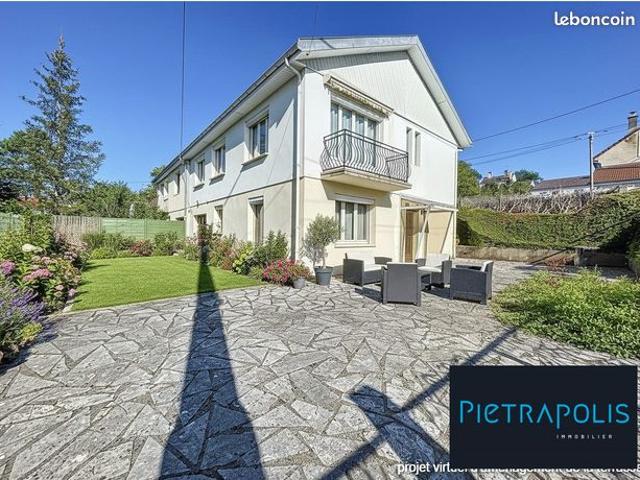 Maison 5 pièces 115 m²