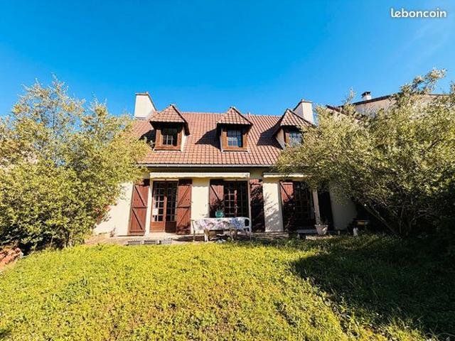 Maison 5 pièces 115 m²
