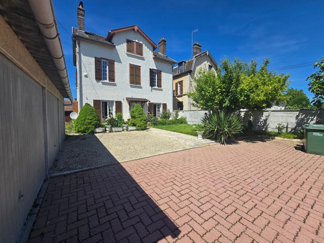 Maison 5 pièces 115 m²