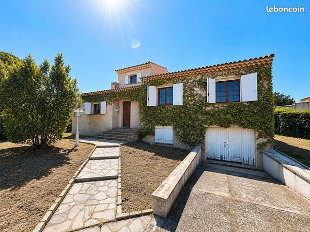 Maison 5 pièces 115 m²