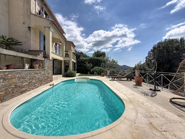Maison 5 pièces 115 m²