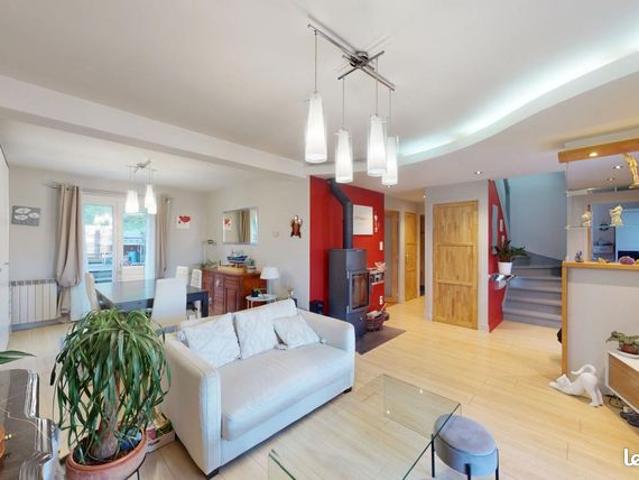 Maison 5 pièces 115 m²