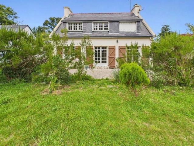 Maison 5 pièces 115 m²à Fouesnant à rénover