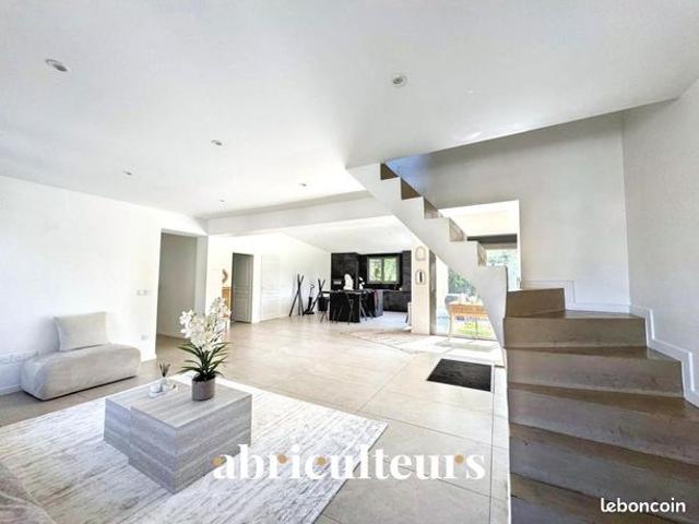 Maison 5 pièces 116 m²