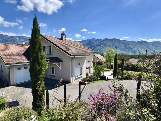 Maison 5 pièces 116 m²