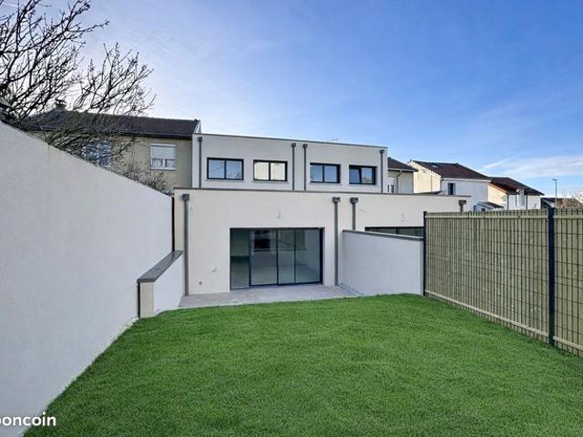 Maison 5 pièces 116 m²