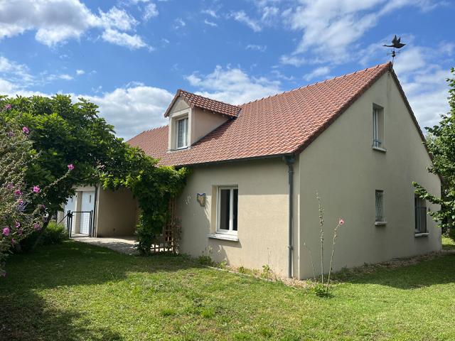 Maison 5 pièces, 116 m² à louer à Châtellerault 86100