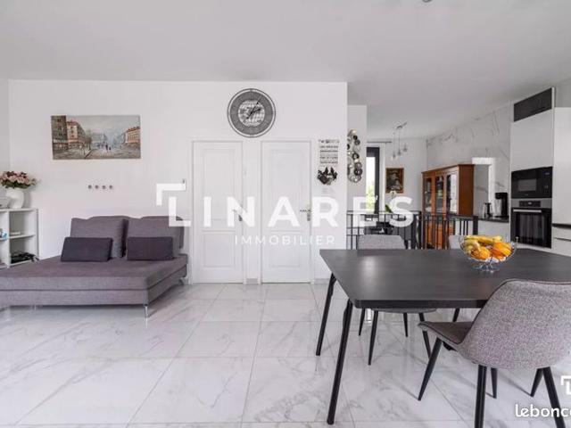 Propriété 5 pièces 117 m²