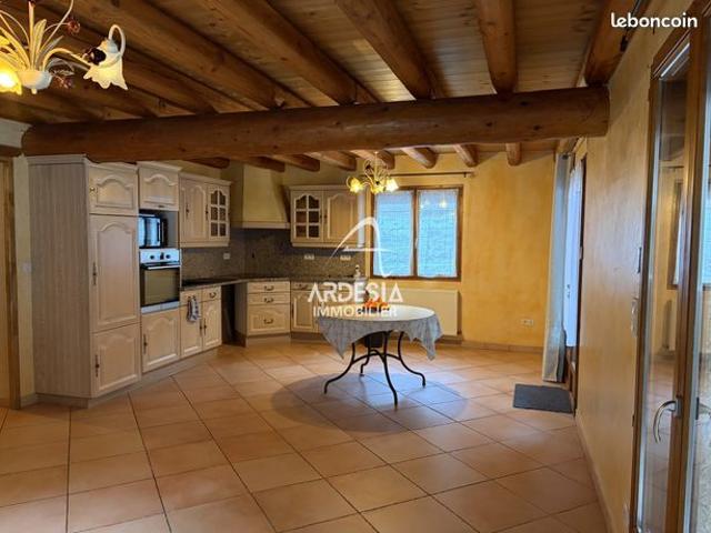 Maison 5 pièces 117 m²