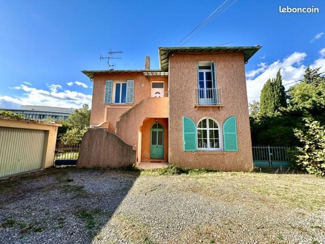 Maison 5 pièces 117 m²