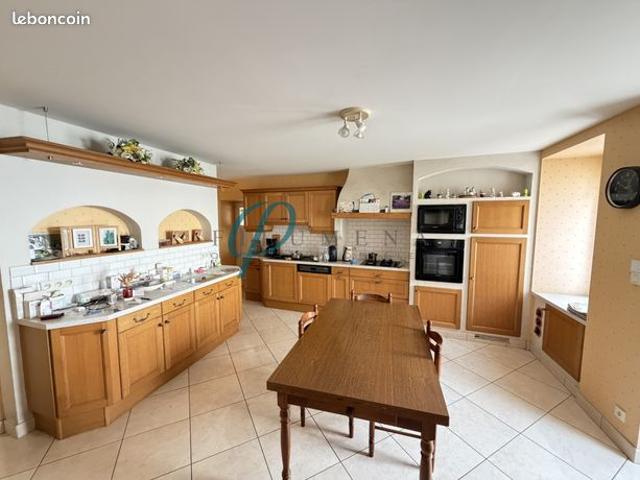 Maison 5 pièces 117 m²