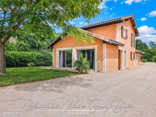 Maison 5 pièces 117 m²