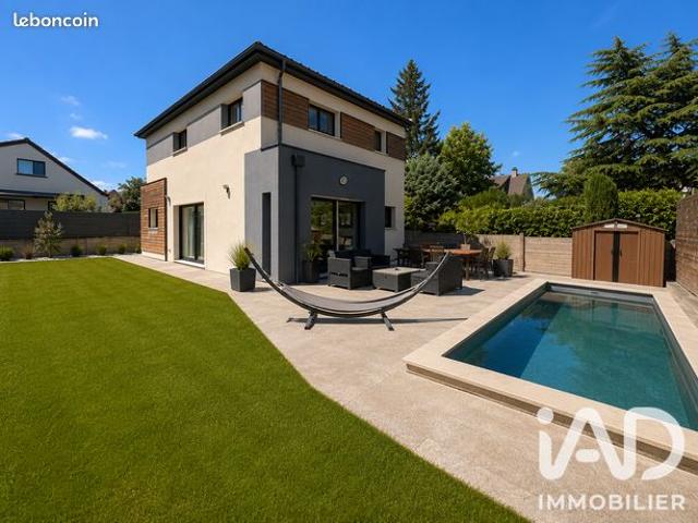 Maison 5 pièces 117 m²
