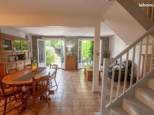 Maison 5 pièces 117 m²