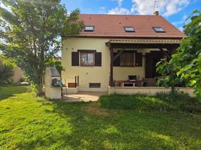 Maison 5 pièces 117 m²