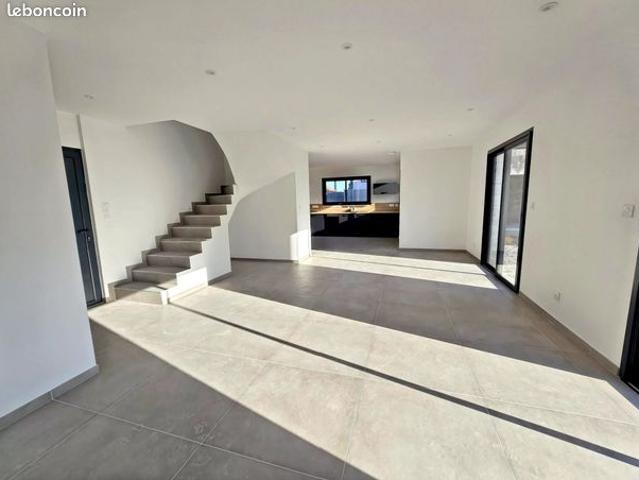 Maison 5 pièces 117 m²