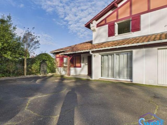 Maison 5 pièces 117 m²