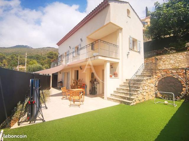 Maison 5 pièces 117 m²
