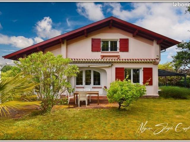 Maison 5 pièces 120 m²