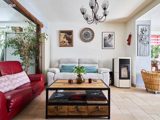 Maison 5 pièces 118 m²