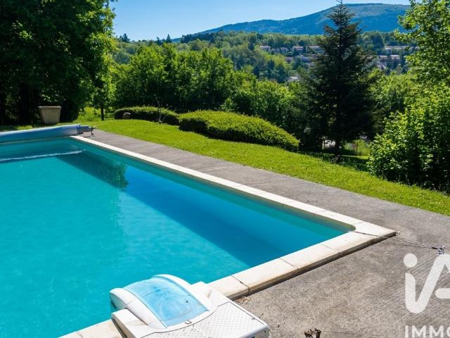 Maison 5 pièces 118 m²