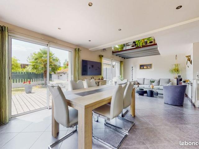 Maison 5 pièces 118 m²