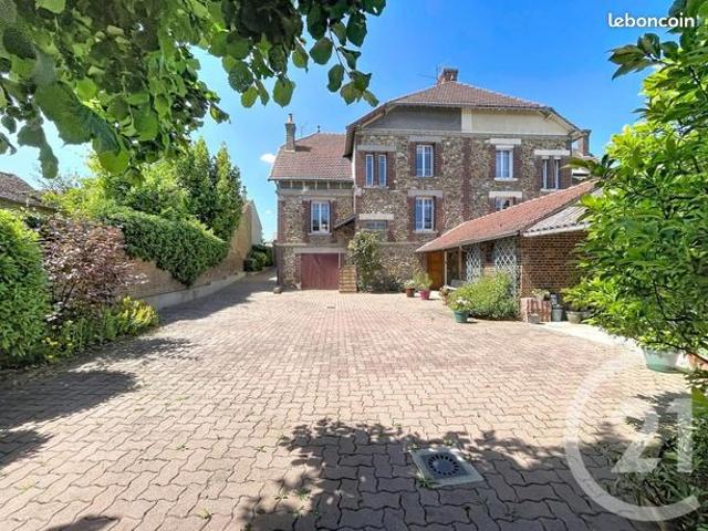 Maison 5 pièces 118 m²