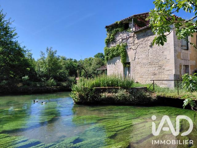 Maison 5 pièces, 119 m² à louer à Ruelle sur Touvre 16600