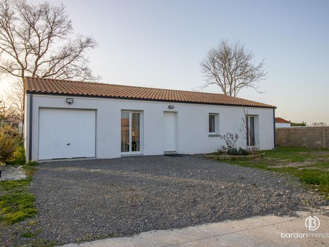 Maison 5 pièces 110 m2 Proche centre ville de Châteauneuf