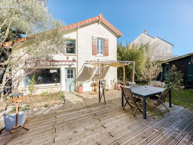 Maison 5 pièces 110 m²