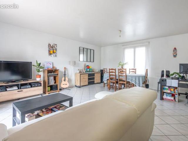 Maison 5 pièces 110 m²