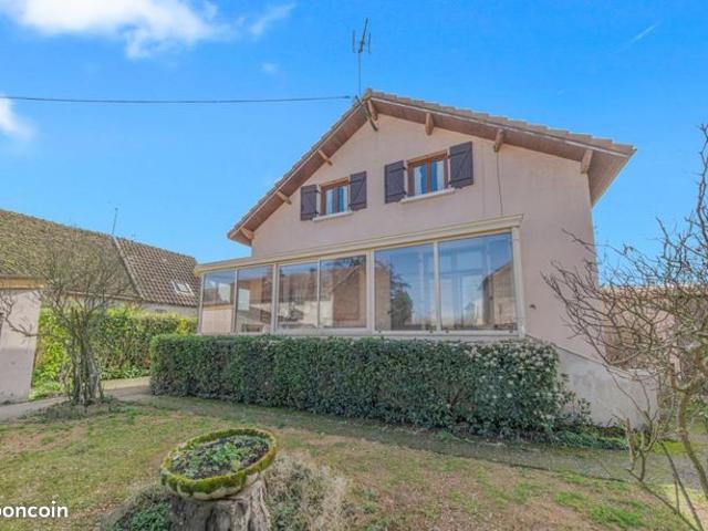 Maison 5 pièces 110 m²