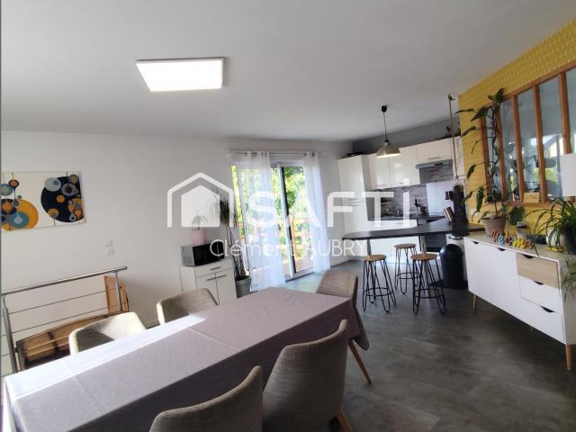 Maison 5 pièces 110 m²