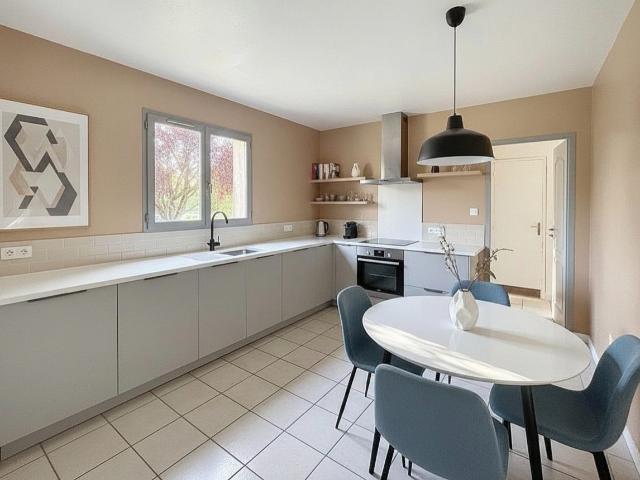 Maison 5 pièces 110 m²