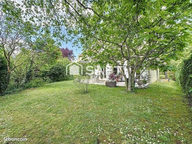 Maison 5 pièces 110 m²