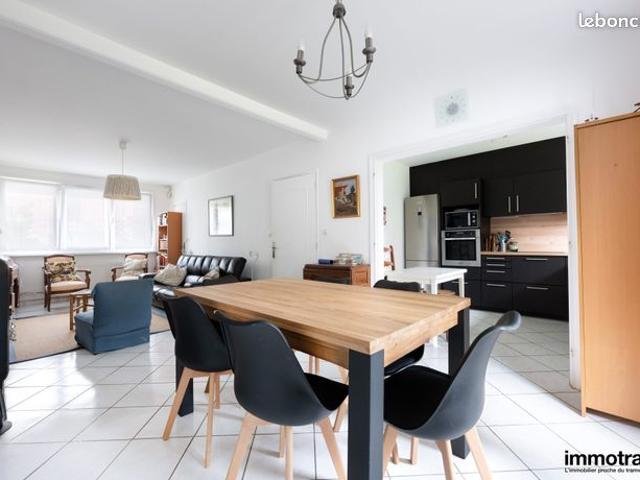 Maison 5 pièces 110 m²