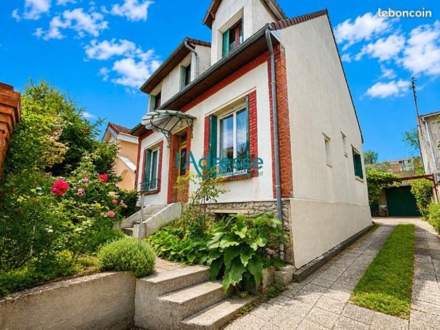 Maison 5 pièces 110 m²