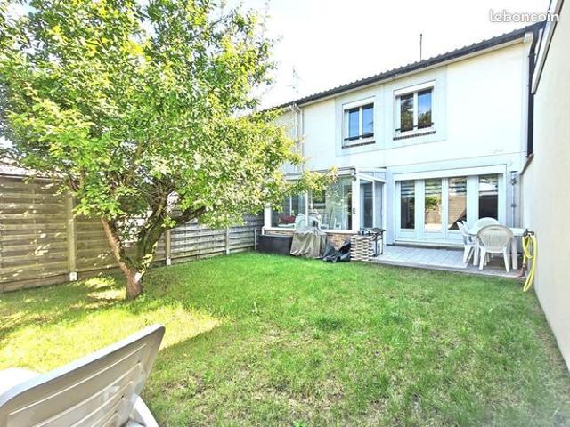 Maison 5 pièces 110 m²