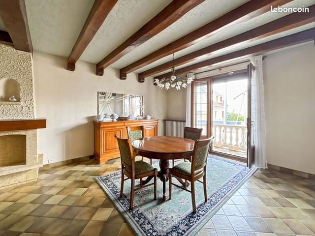 Maison 5 pièces 110 m²