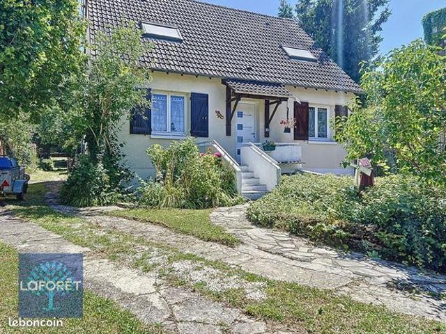 Maison 5 pièces 110 m²