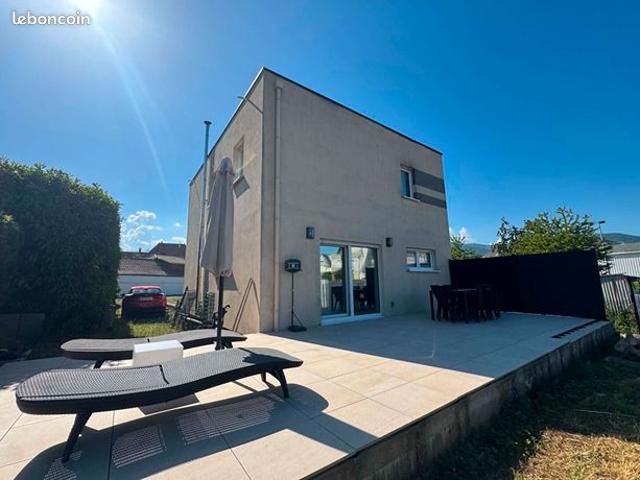 Maison 5 pièces 110 m²