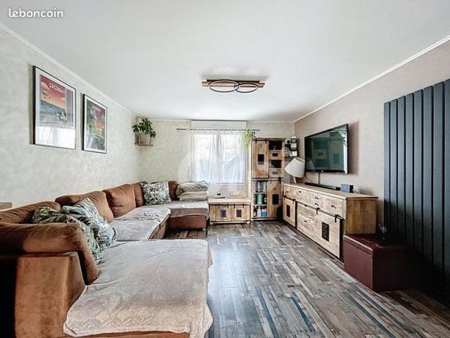 Maison 5 pièces 110 m²