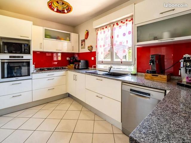 Maison 5 pièces 110 m²