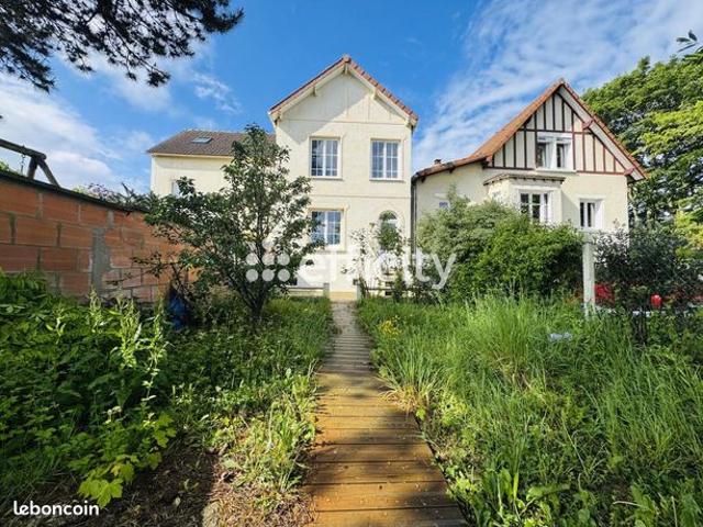 Maison 5 pièces 110 m²