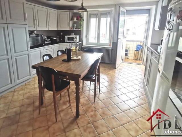 Maison 5 pièces 110 m²