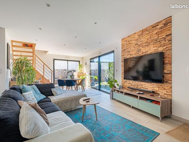 Maison 5 pièces 110 m²