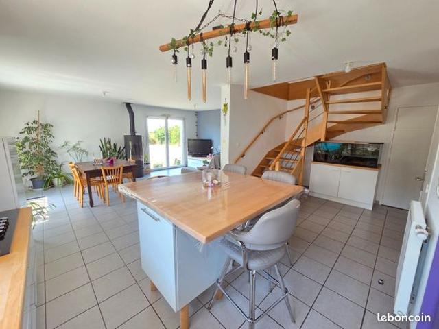 Maison 5 pièces 110 m²
