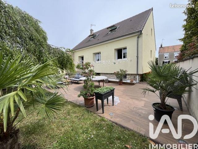 Maison 5 pièces 110 m²
