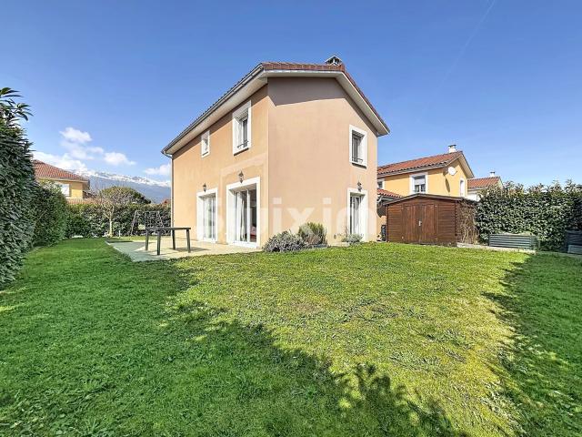 Maison 5 pièces 110 m²