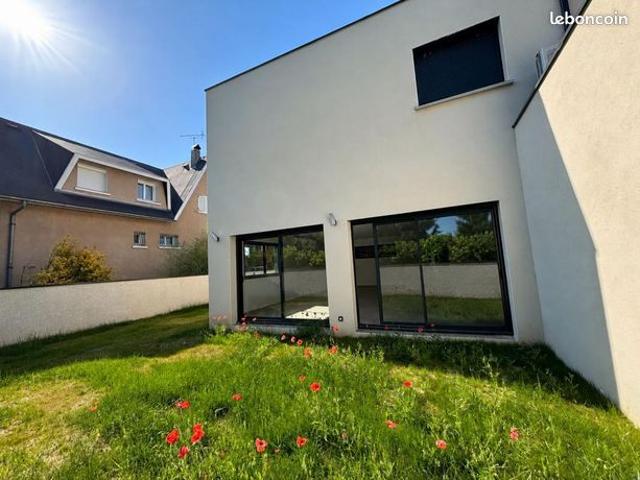 Maison 5 pièces 110 m²